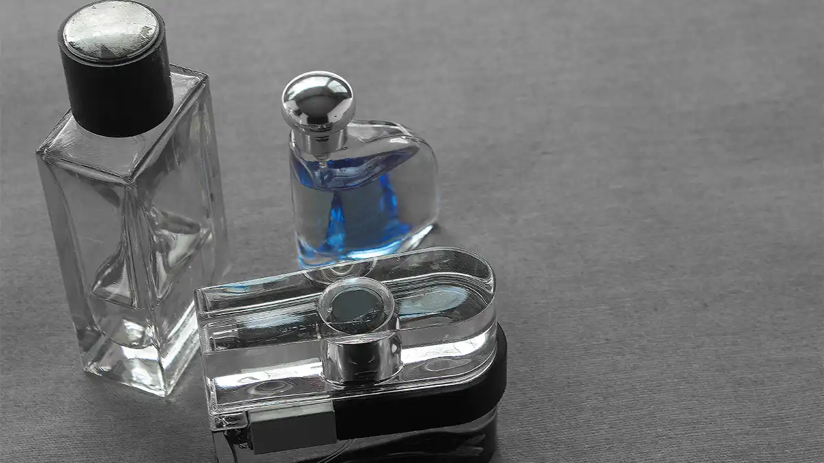 ماندگاری و پخش بوی عطرهای یونی سکس چقدر است؟