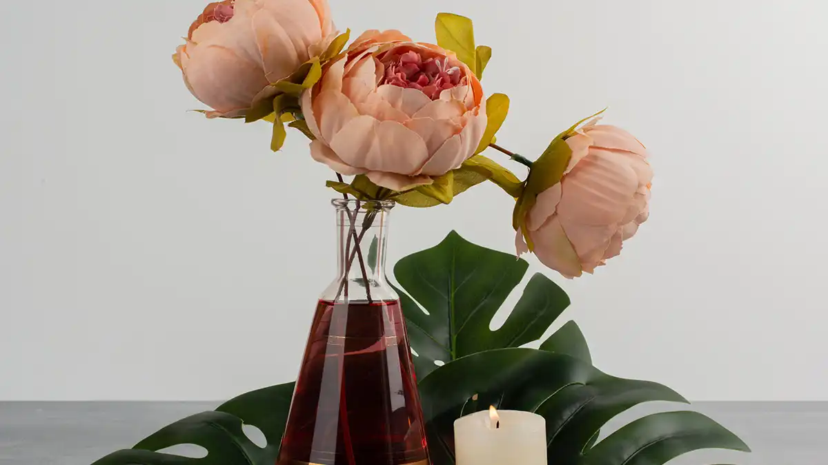 بهترین عطر های زنانه با رایحه گلهای بهاری