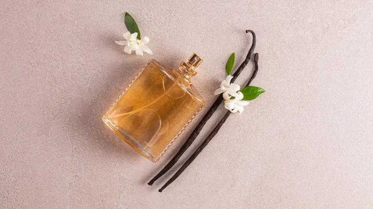 خرید عطر زنانه با بوی وانیل اصل