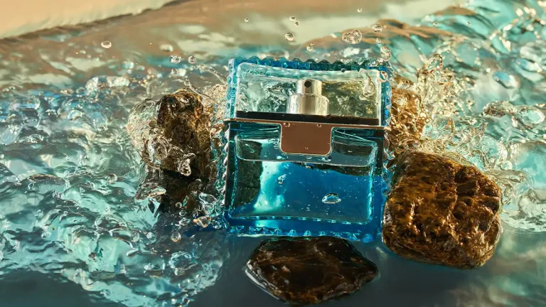 خرید عطر یونیسکس خنک و ملایم با قیمت مناسب